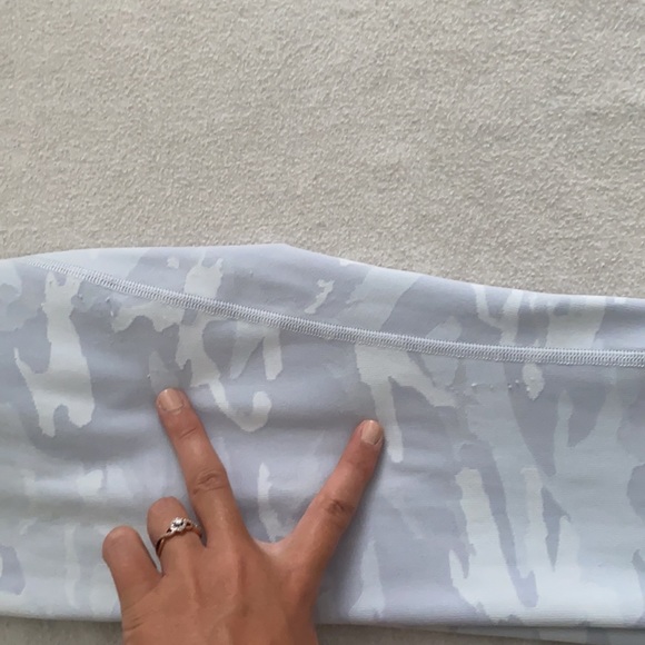 SOLD 🎉WUNDER UNDER HIGH-RISE TIGHT 28" *LUXTREME - Picture 8 of 9